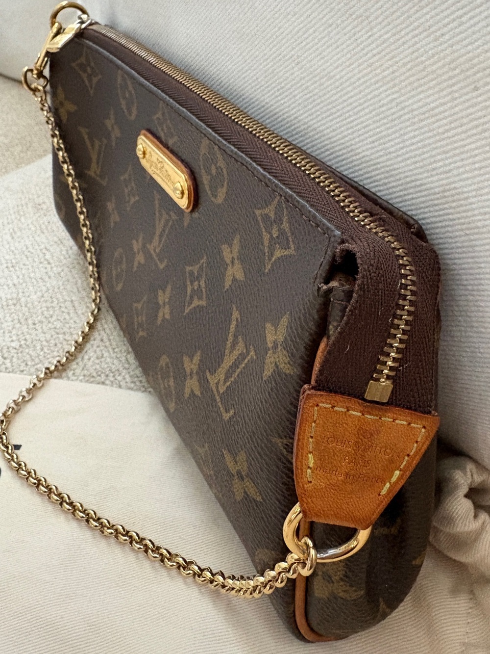 Louis Vuitton Eva Clutch Monogram Canvas Brown Gold Hardware Mini Shoulder Bag - Picture 3 of 16